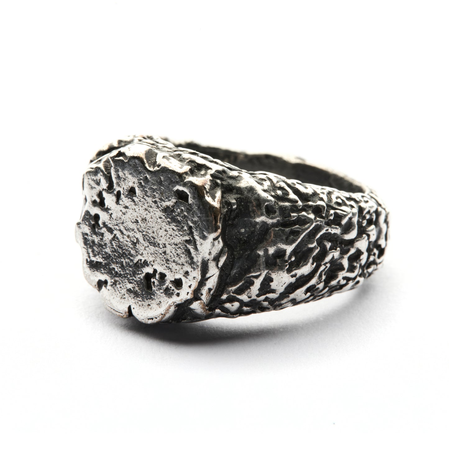 MOLTEN SIGNET SILVER-PLATE RING