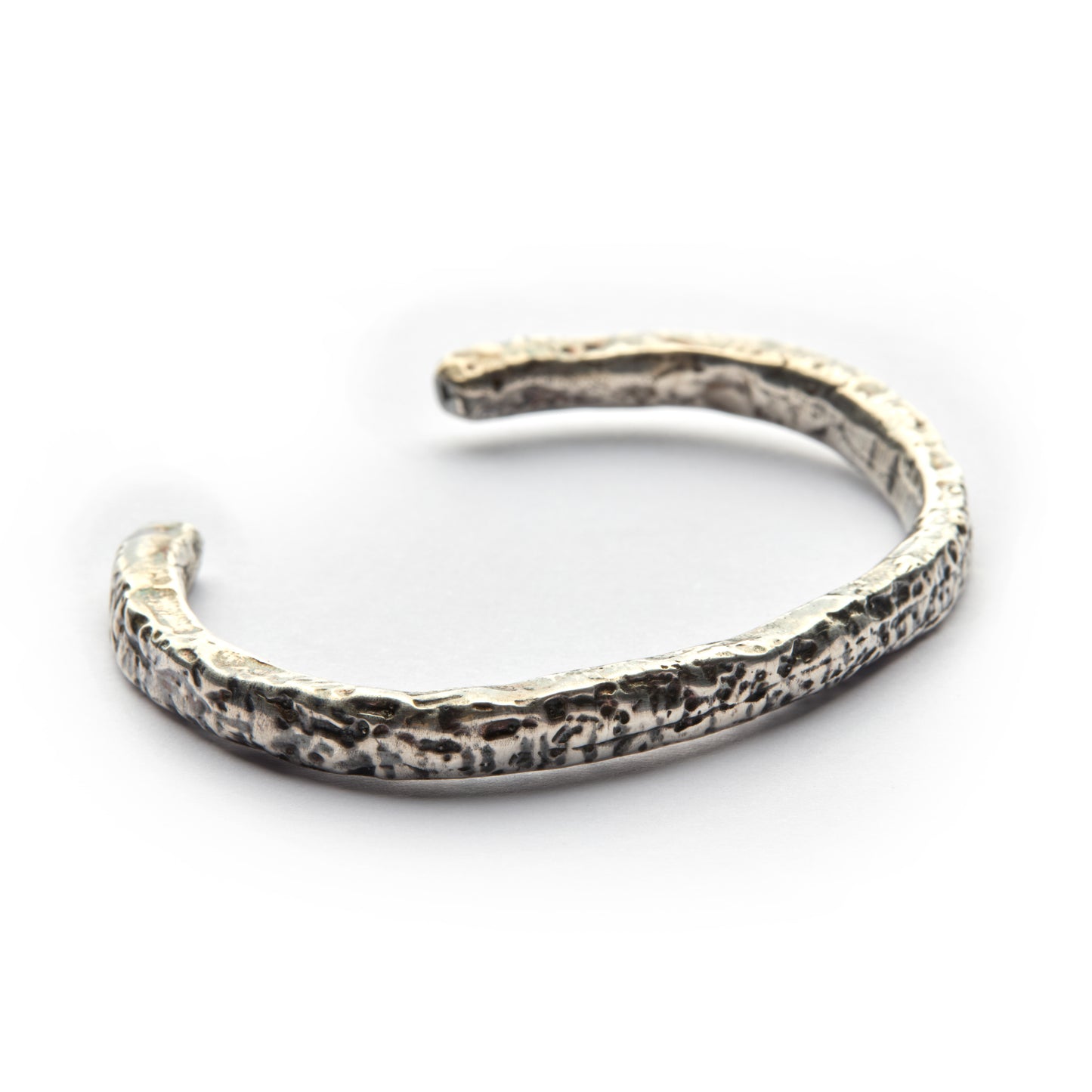 LIQUIDOS SILVER-PLATE BANGLE