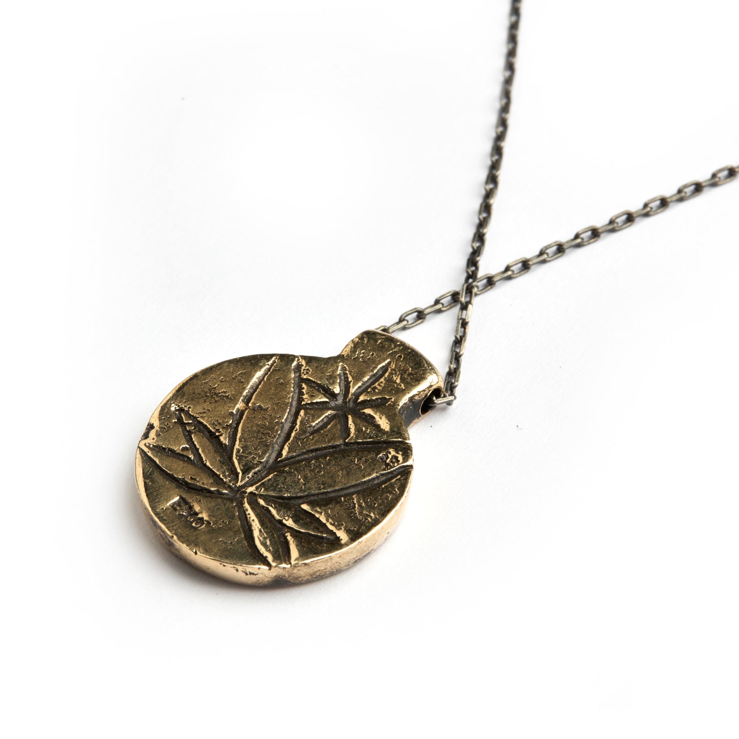 SIRIUS SILVER CHAIN BRONZE TALISMAN