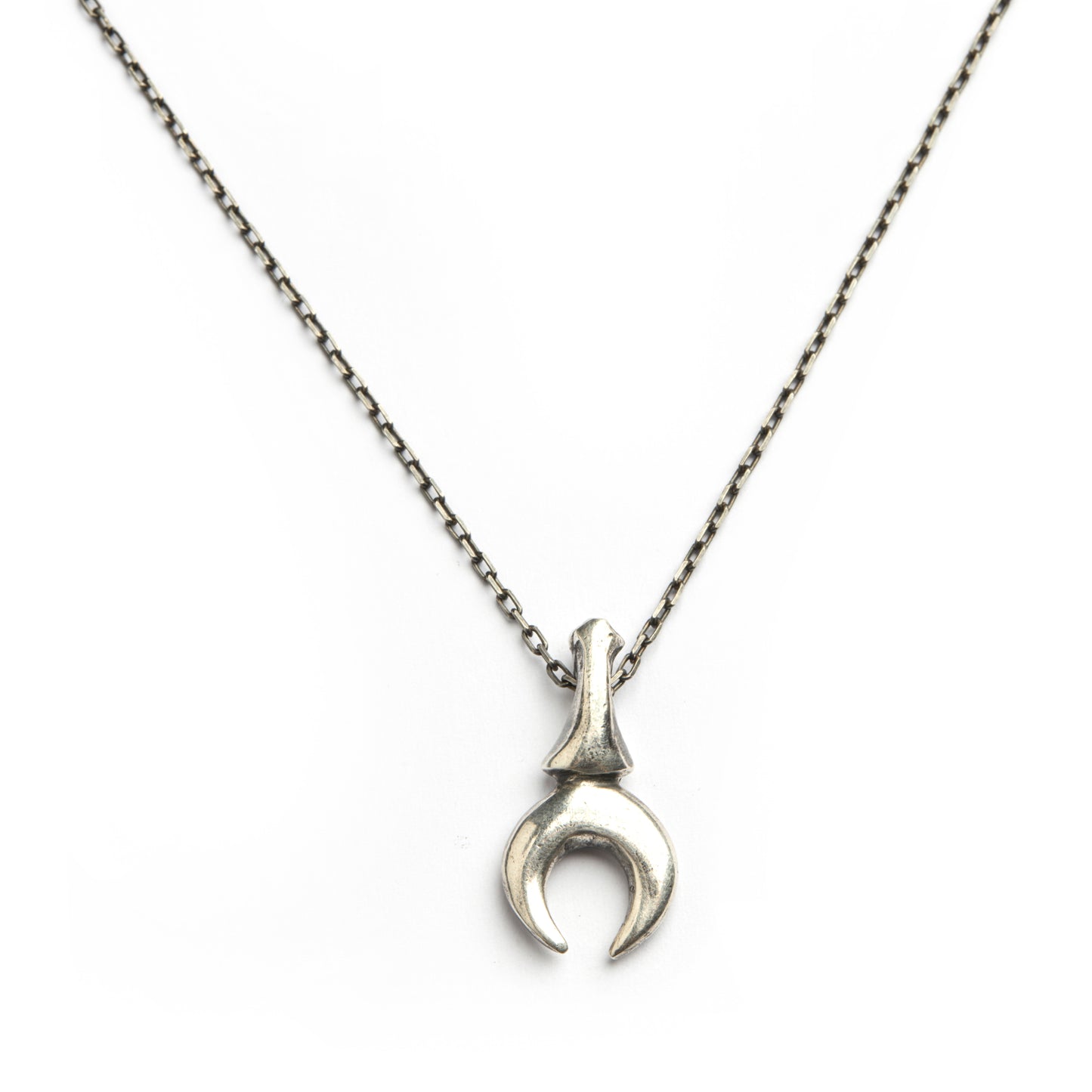 LUNA SILVER CHAIN SILVER-PLATE TALISMAN