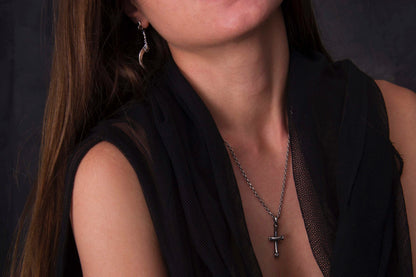 KARGA PENÇE KÜPE 